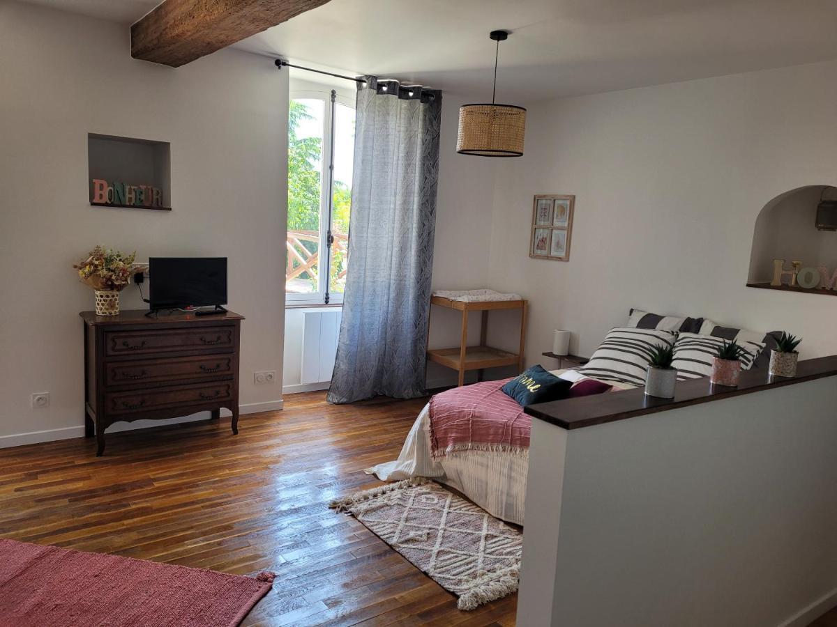 Villenauxe Le Moulin De Cutesson O Dela Du M Bed & Breakfast エクステリア 写真